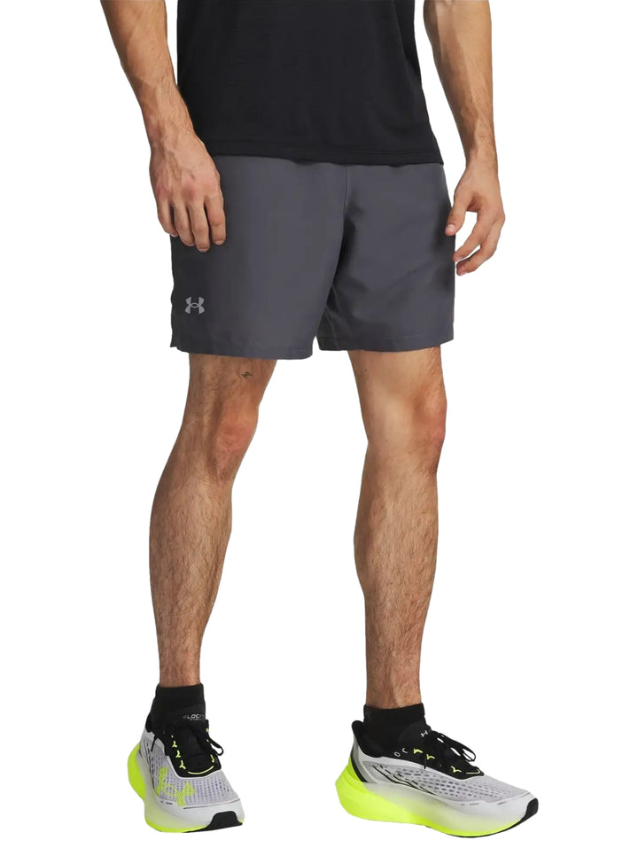 Short Under Armour Launch 7 Gris para Hombre