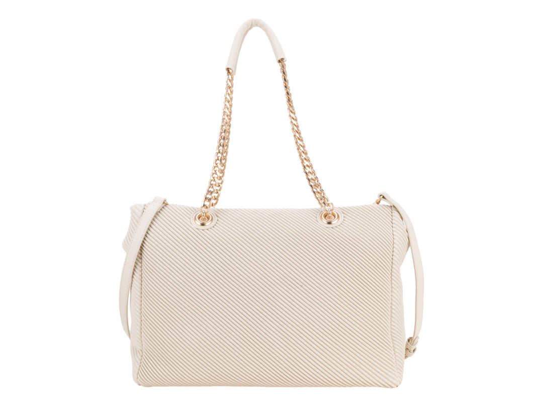 Bolsa de hombro Cloe en color beige con textura lineal y asas combinadas de material sintético y cadena dorada.
