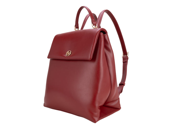 Mochila Cloe de color rojo con acabado liso, asa superior y cierre frontal con botón dorado.