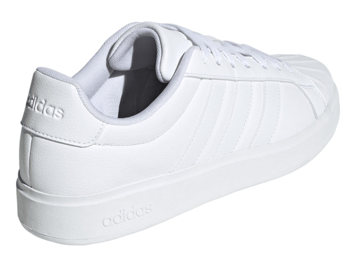 Tenis Adidas Streettalk color blanco total con suela blanca y cordones coordinados.
