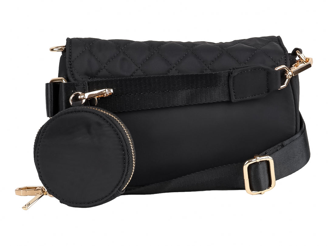 Bolsa de hombro color negro con diseño acolchado en forma de diamante y cierre metálico dorado.