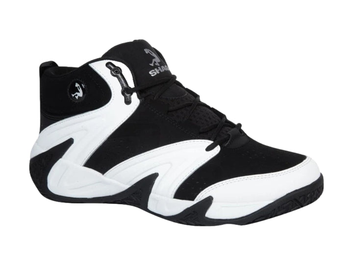 Tenis de baloncesto SHAQ en colores negro y blanco con diseño de bota alta.