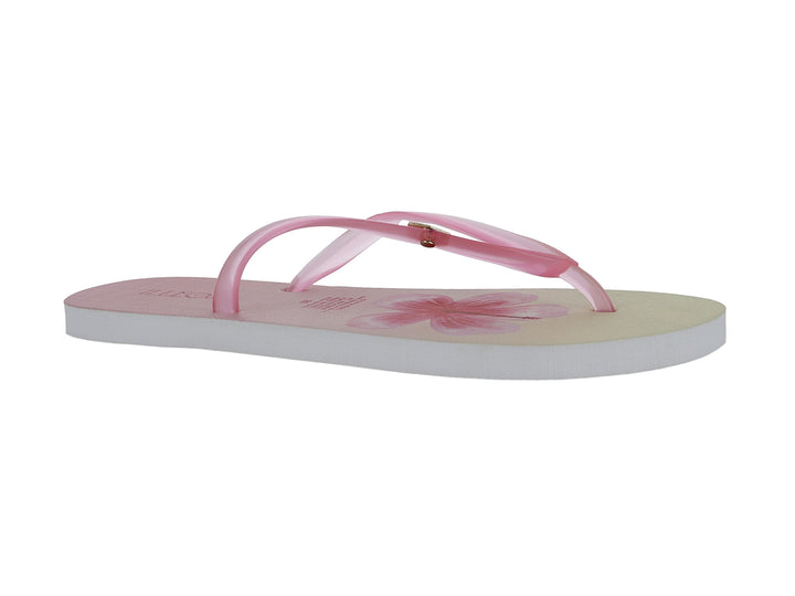 Sandalias de dedo color rosa con diseño floral en la plantilla y suela blanca.