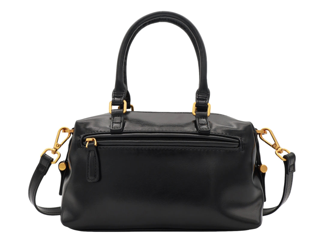 Bolso de mano Cloe color negro brillante con herrajes y logotipo en tono dorado.