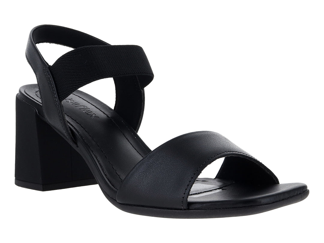 Sandalia negra de tacón cuadrado y correa ajustable para mujer de la marca USAFLEX.