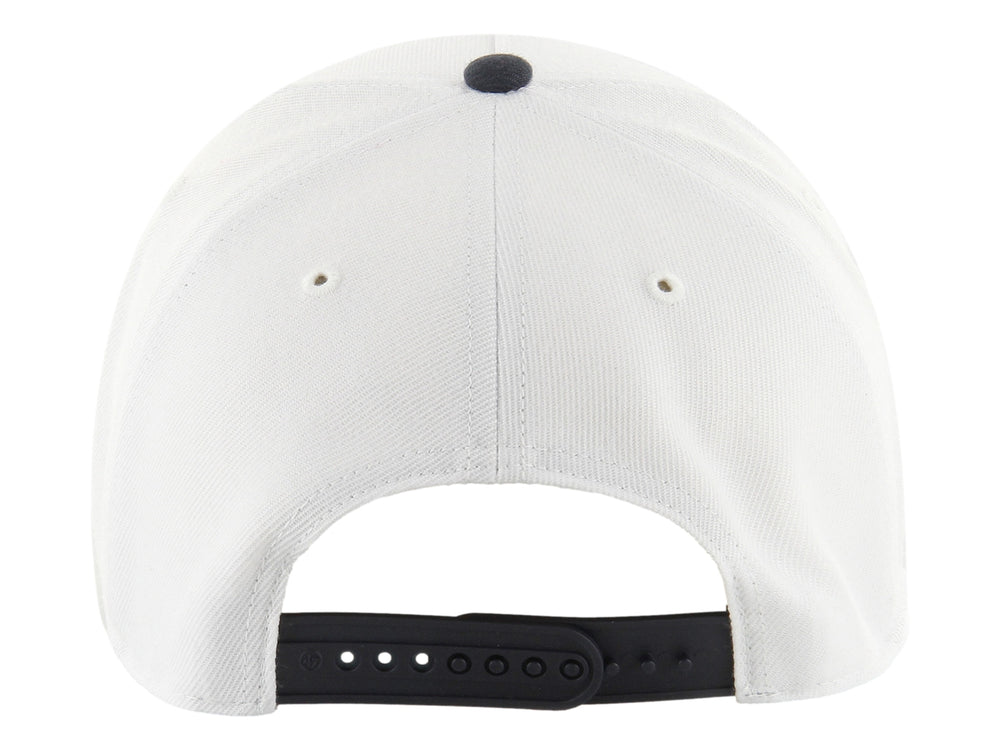 Gorra snapback de los LA Dodgers con corona blanca, visera azul marino y logotipo LA bordado.