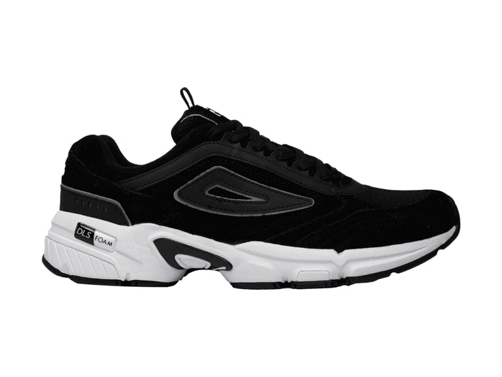 Tenis FILA Perano Plus color negro con suela blanca y detalles en plata para hombre.