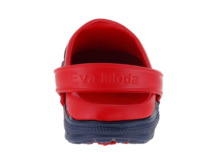 Zapatilla tipo clog para niño en colores marino y rojo con detalles de Toy Story.
