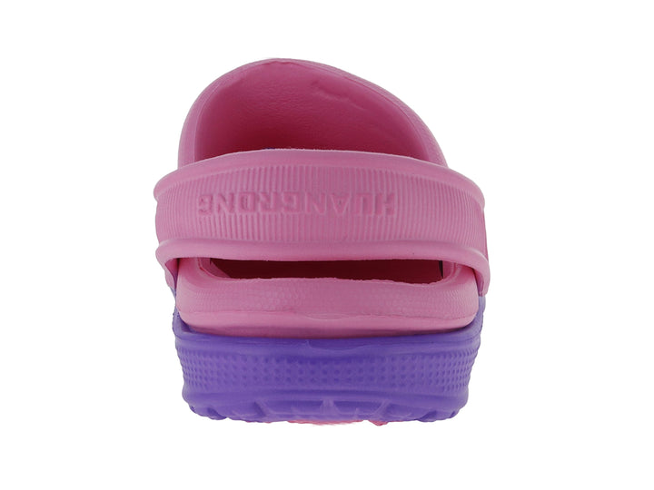 Zapatos tipo clog para niña en color morado y rosa con adornos de mariposa y flor.