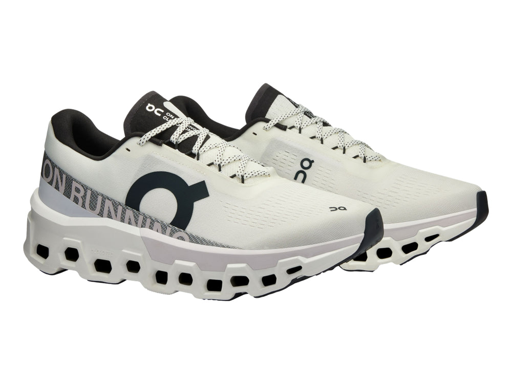 Tenis deportivos On CloudMonster 2 en color blanco y frost con suela gruesa y diseño moderno.