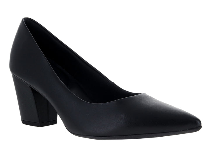 Zapato de tacón cuadrado color negro para mujer.