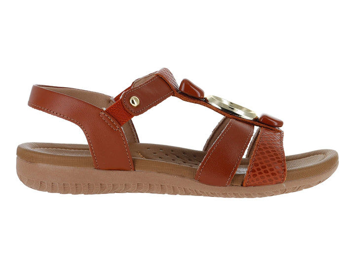 Sandalia de confort USAFLEX color terracota para mujer con tiras y hebilla dorada.