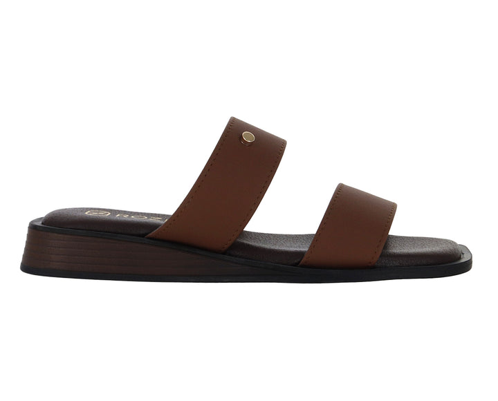 Sandalias ROZE color taupe para mujer con tiras anchas y plataforma baja.