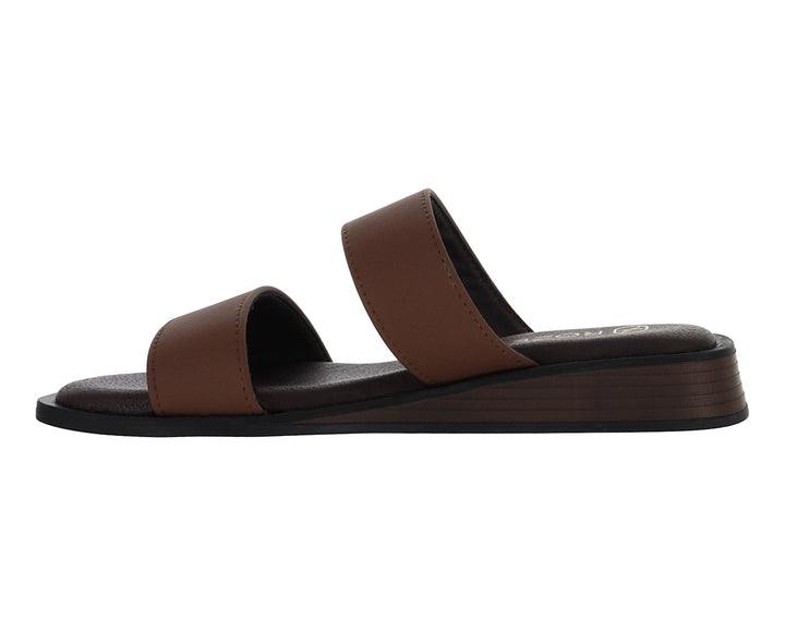 Sandalias ROZE color taupe para mujer con tiras anchas y plataforma baja.