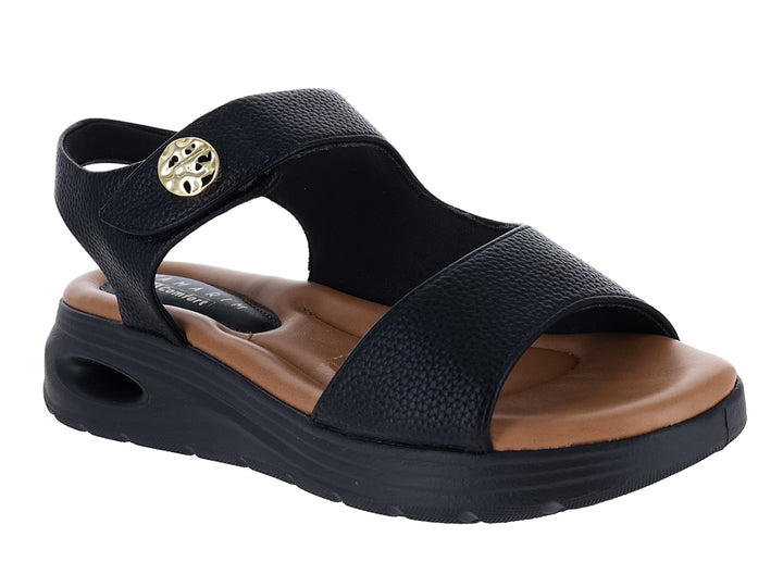 Sandalias negras de confort Ramarim con suela gruesa y plantilla color café para mujer.