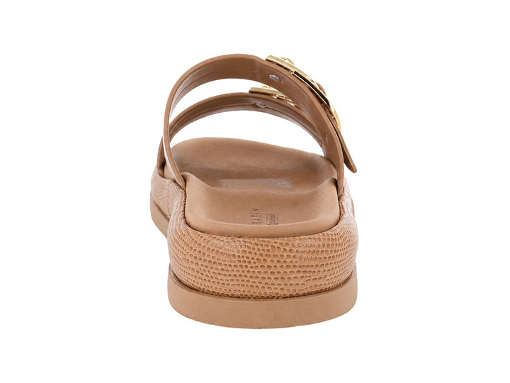 Sandalias Ramarim color marrón claro con plataforma y hebillas doradas.
