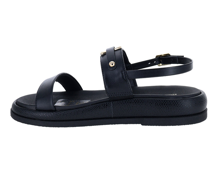 Sandalias negras Ramarim para mujer con hebillas doradas y suela gruesa texturizada.
