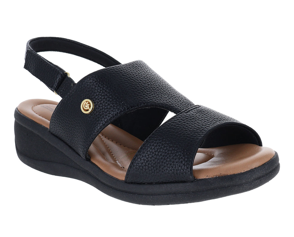 Sandalia negra de confort Ramarim con suela de cuña y plantilla beige para mujer.