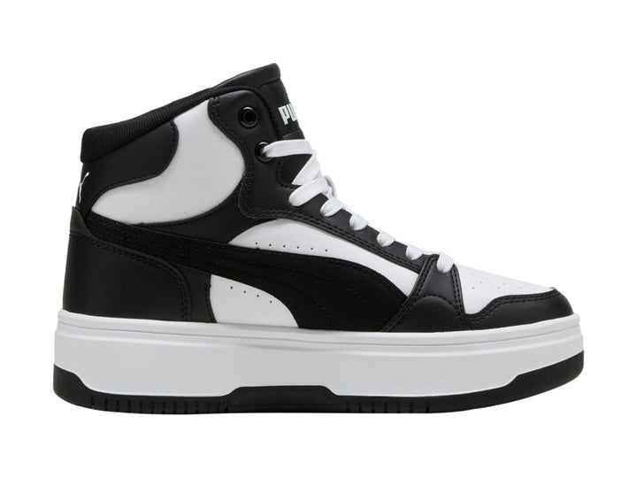 Tenis PUMA Rebound Femme Mid en colores blanco y negro con suela de plataforma blanca.
