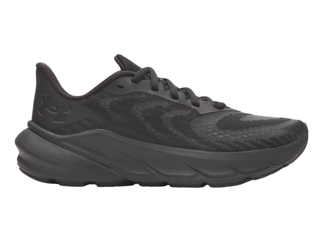 Tenis deportivos Under Armour Turbulence 3 en color negro para mujer.