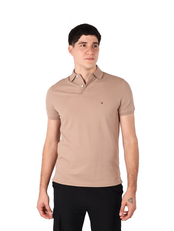Playera Polo Tommy Hilfiger Coastal Taupe para Hombre