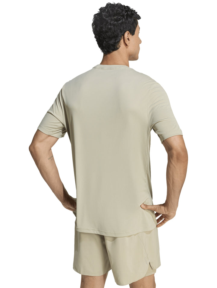 Playera Adidas Run Ess Tee Color Bronce para Hombre