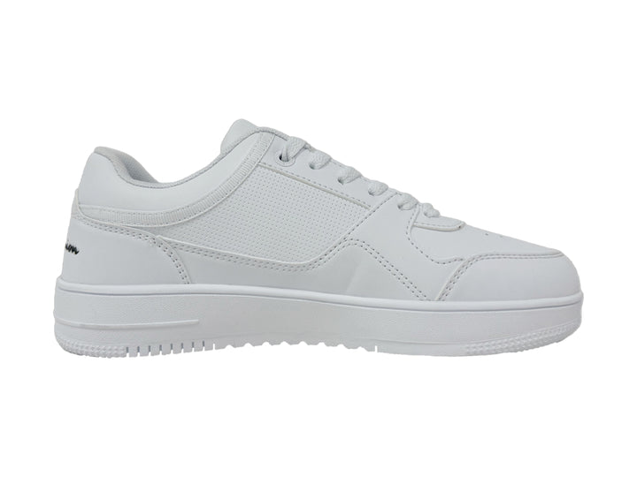 Tenis deportivos Champion color blanco para niños, con agujetas y suela plana.