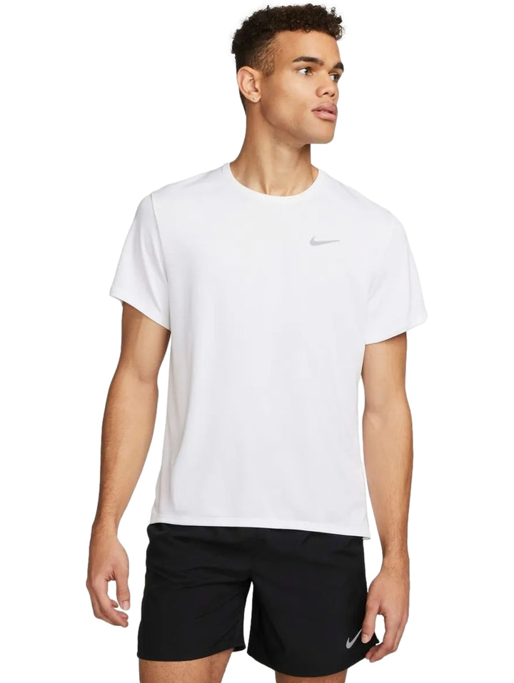 Playera Nike UV Miller Blanco y Plata para Hombre