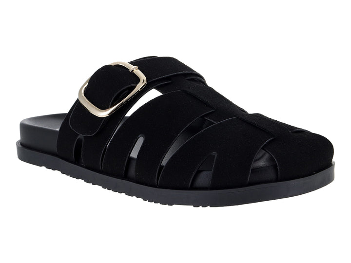 Sandalia plana color negro con hebilla dorada para mujer.