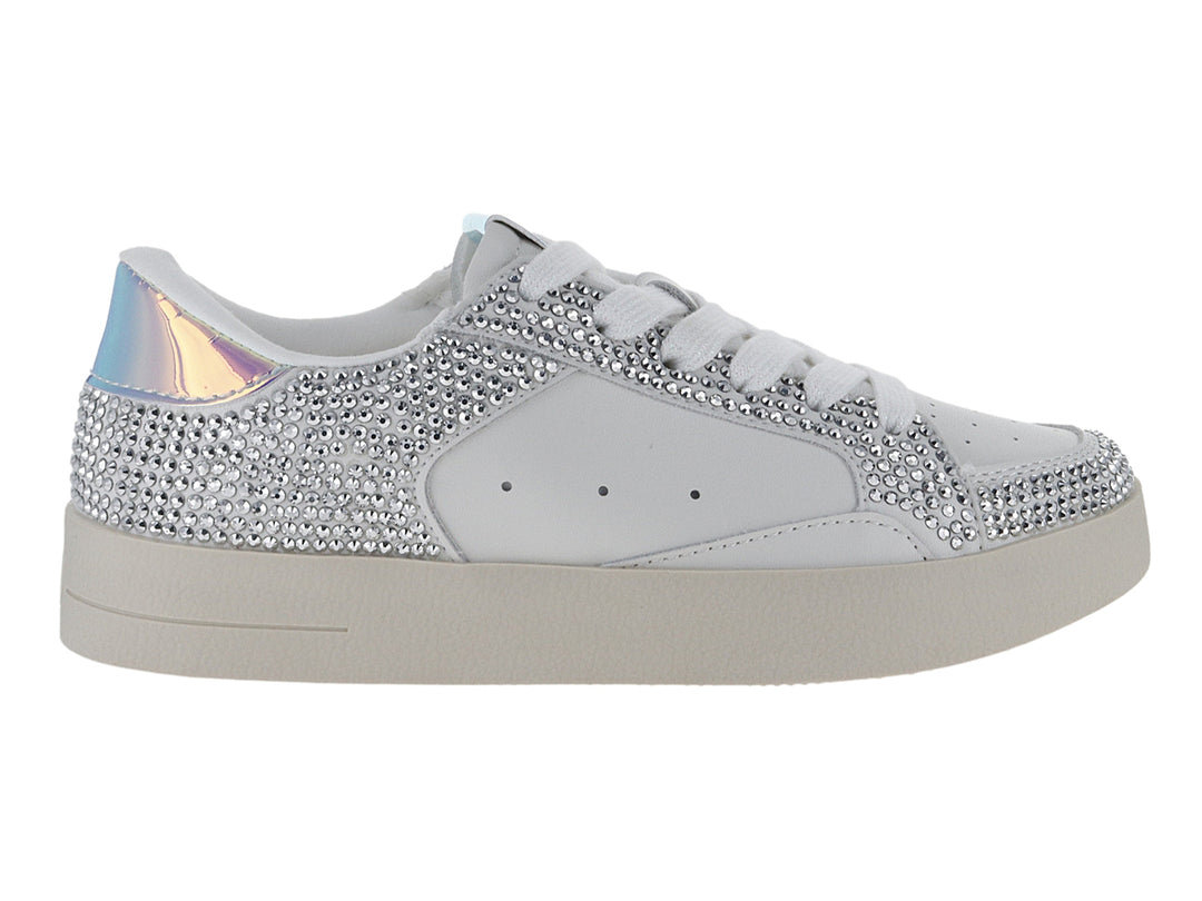 Tenis blancos para niña de Steve Madden con detalles de cristales brillantes y talón iridiscente.