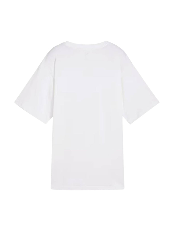 Camiseta blanca de manga corta PUMA con logotipo pequeño en el pecho.