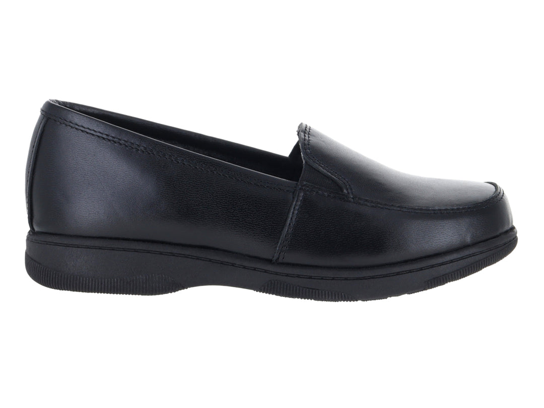 Zapato plano de confort color negro, estilo slip-on con suela cómoda.