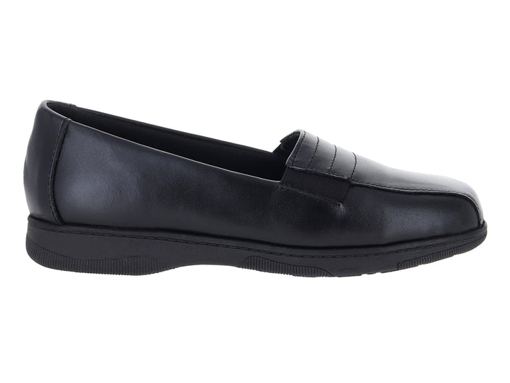 Zapato plano color negro marca Dianais, estilo confort y diseño cerrado.