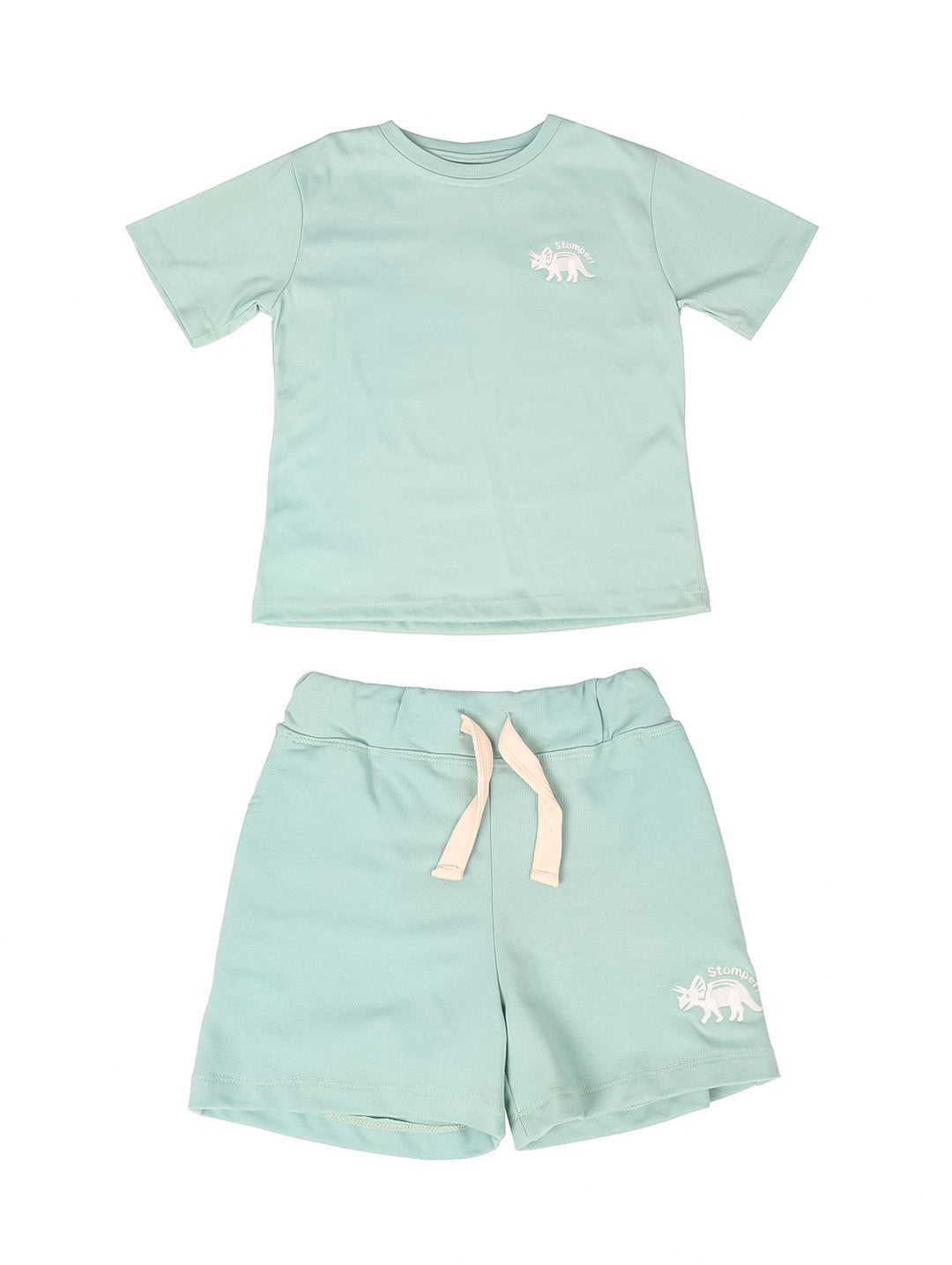 Conjunto infantil color menta compuesto por una camiseta de manga corta y un short con cordón ajustable.