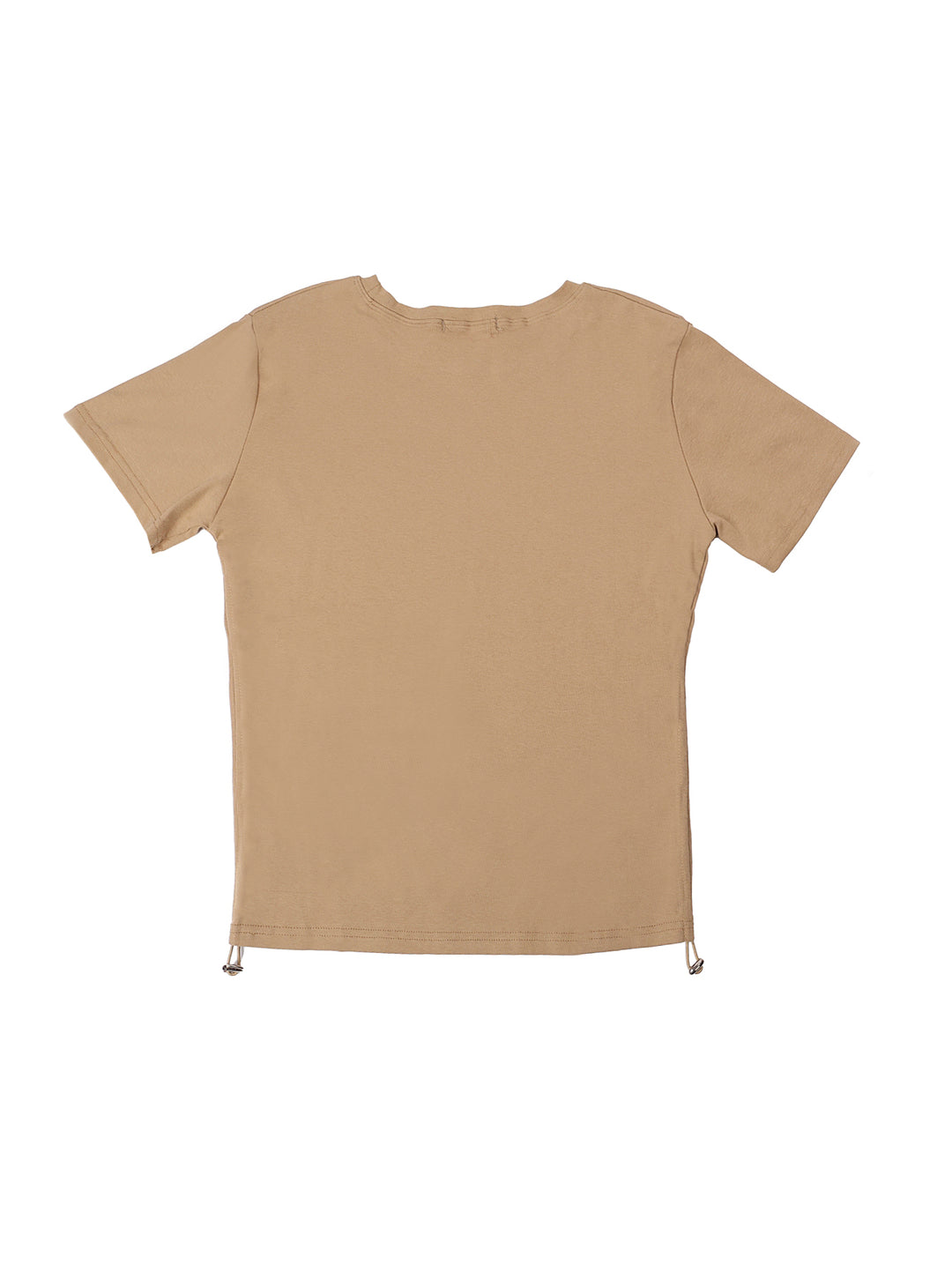 Blusa de manga corta color verde olivo con estampado de letras en el centro.