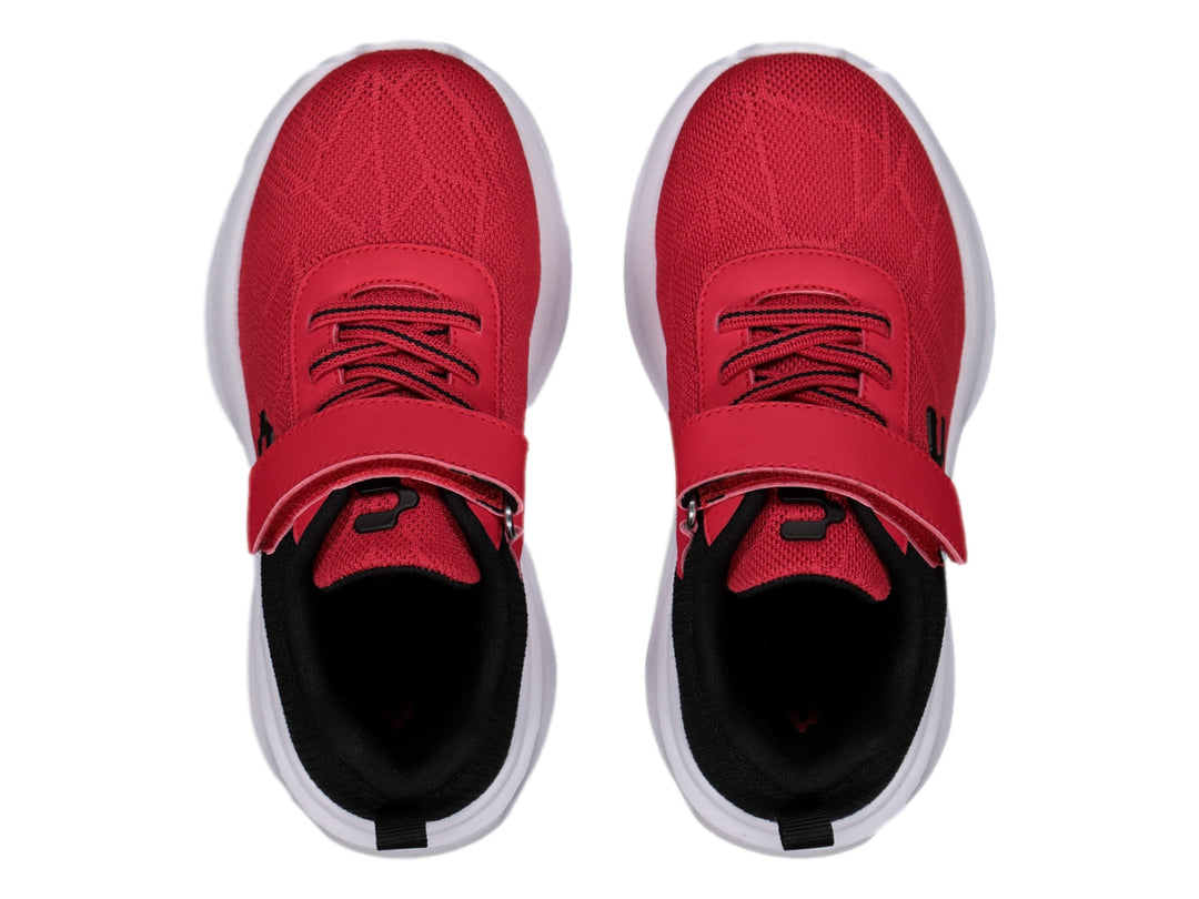 Tenis deportivos Charly en colores rojo y negro con suela blanca y cierre de correa velcro.