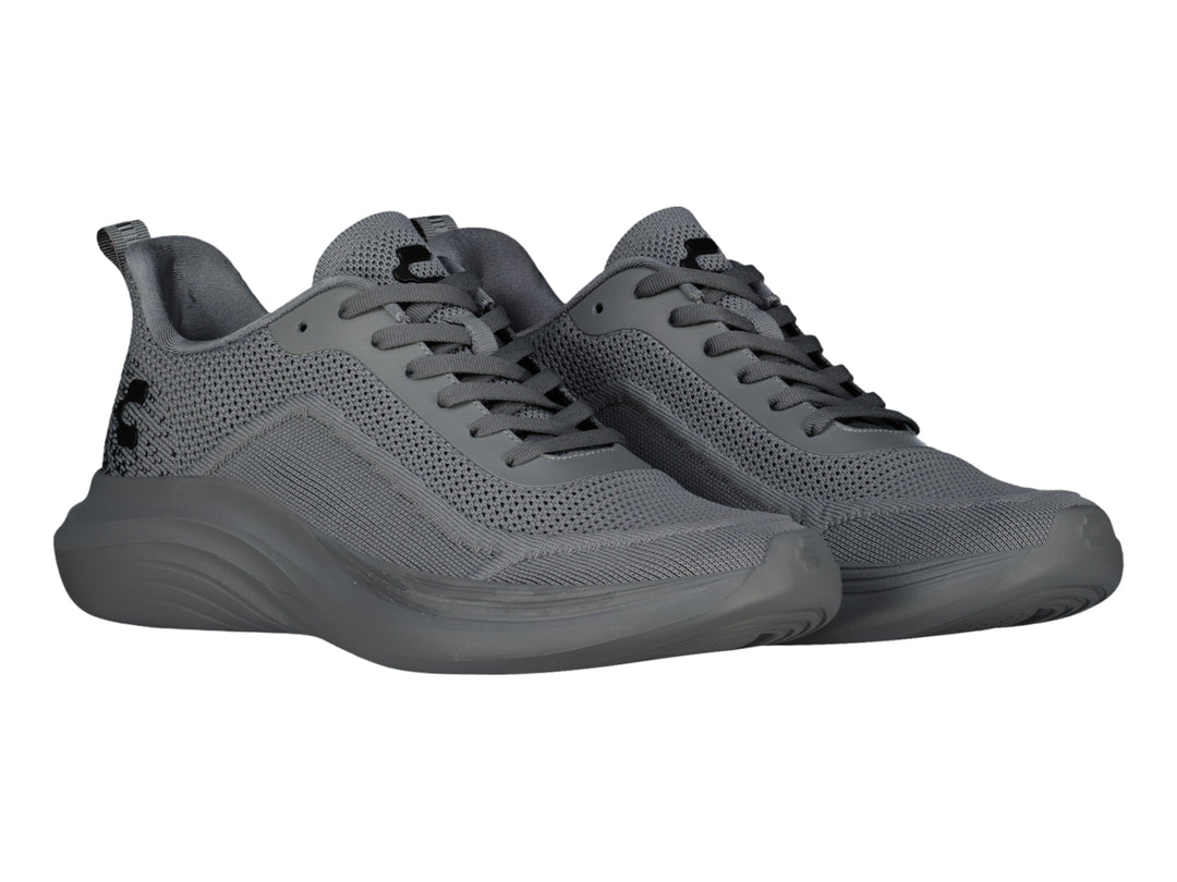 Zapato deportivo Charly para caminar en color gris con suela cómoda y tejido transpirable.