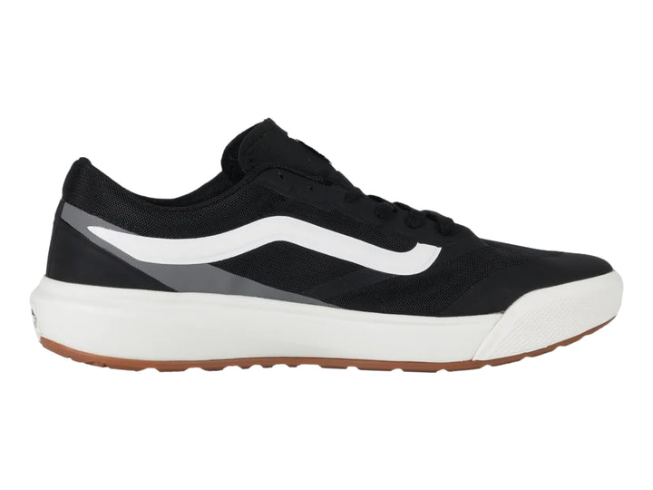Tenis Vans UltraRange 2.0 color negro con suela blanca y detalles en gris y marrón.