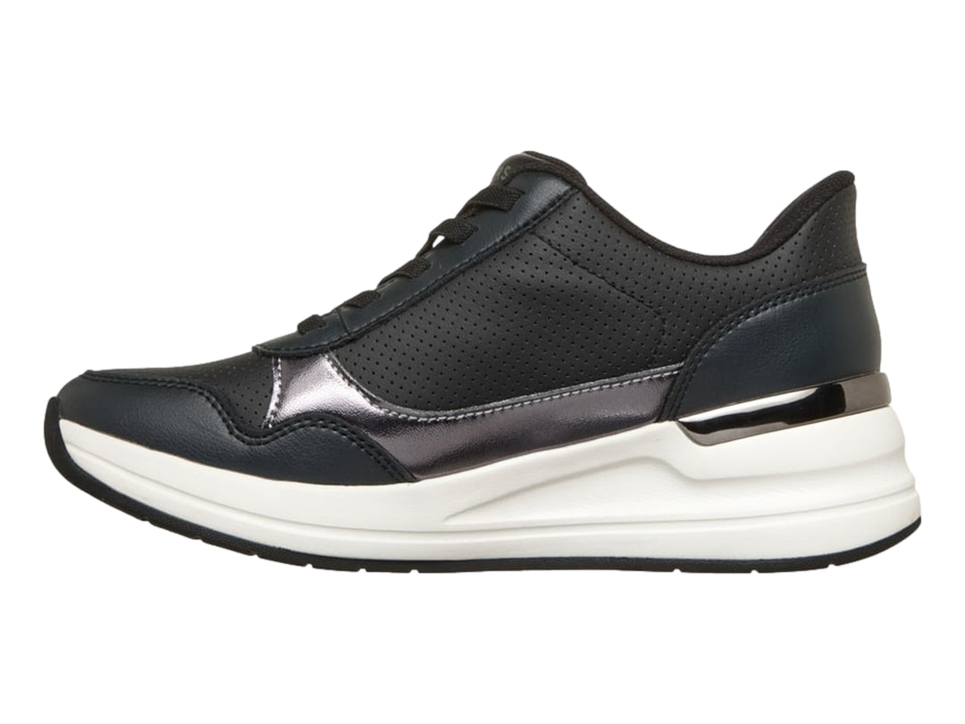 Tenis Skechers color negro con suela blanca y detalle metálico lateral