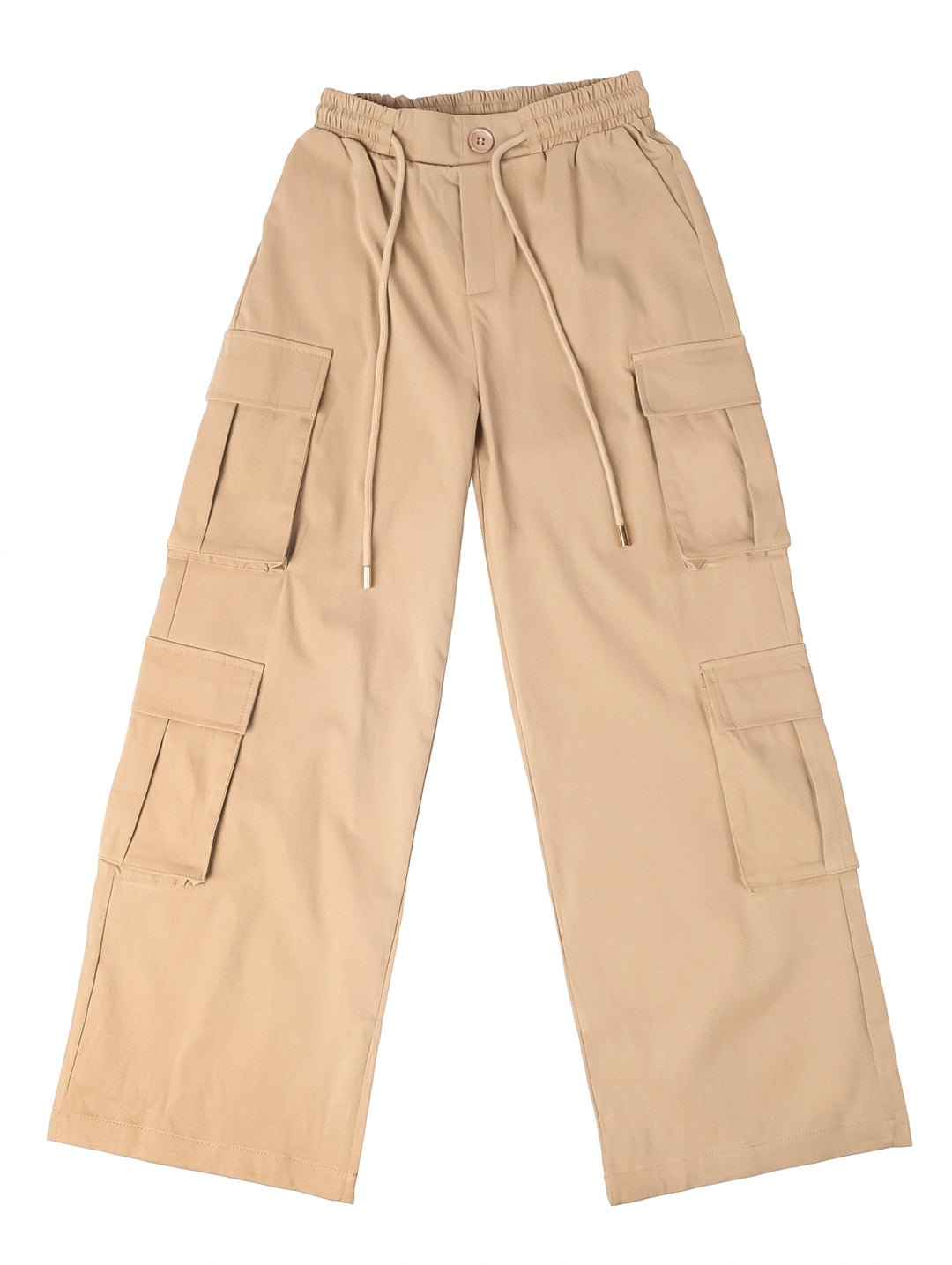 Pantalón cargo color kaki para niña con bolsillos laterales y cintura elástica.