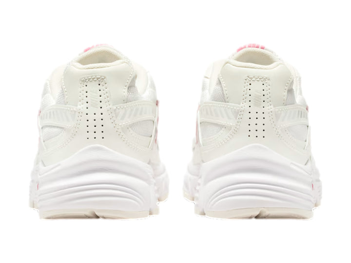 Tenis Nike Initiator en color blanco con detalles en rosa, diseño deportivo para mujer.