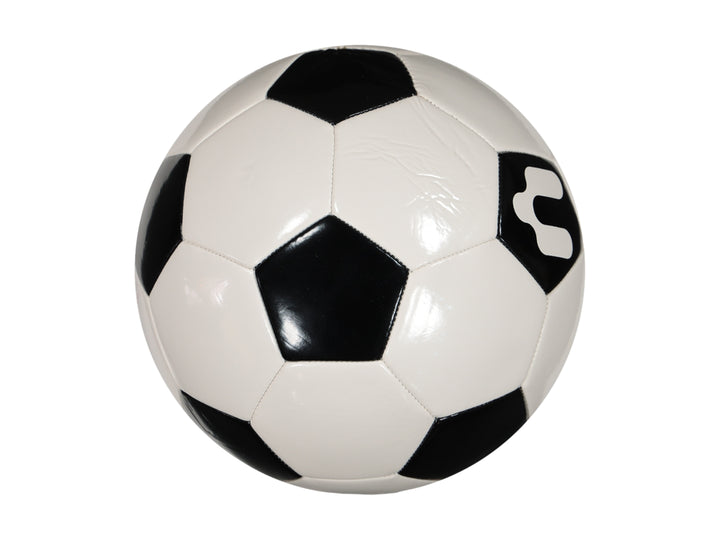 Balón de fútbol marca Charly en color blanco con pentágonos negros y logotipo central.
