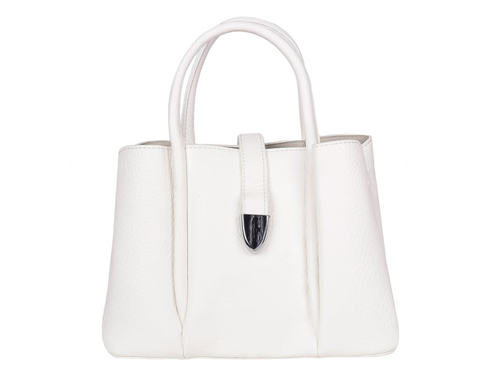 Bolso de mano color blanco con asas y un detalle metálico plateado en el centro.