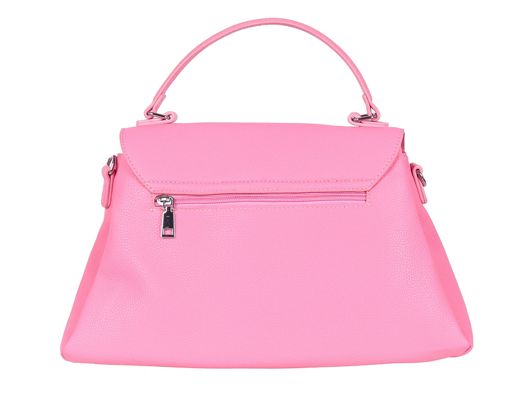 Bolso de mano color rosa vibrante con asa superior y placa metálica central.