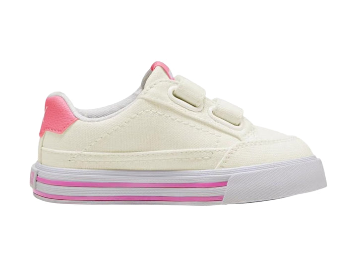 Tenis PUMA blancos con detalles en rosa y cierre de velcro para niños.