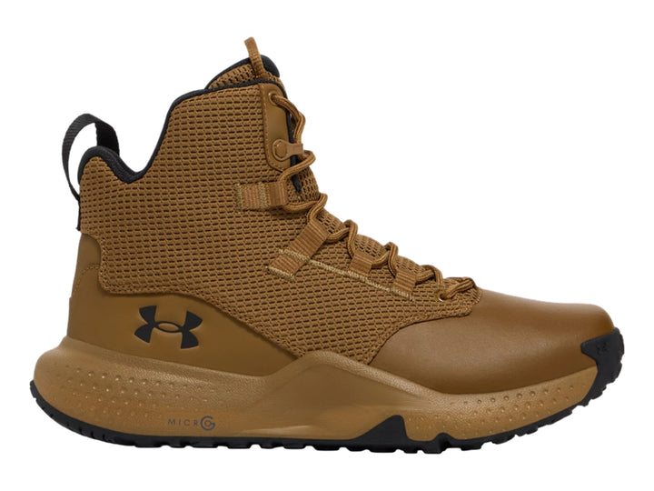 Bota Under Armour Stellar Mid en color marrón con suela negra y detalles de malla.