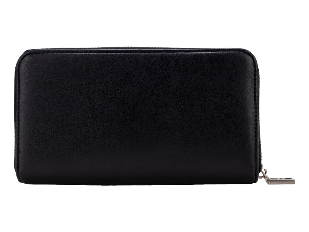 Cartera Cloe de color negro con cierre perimetral y logotipo grabado en el centro.