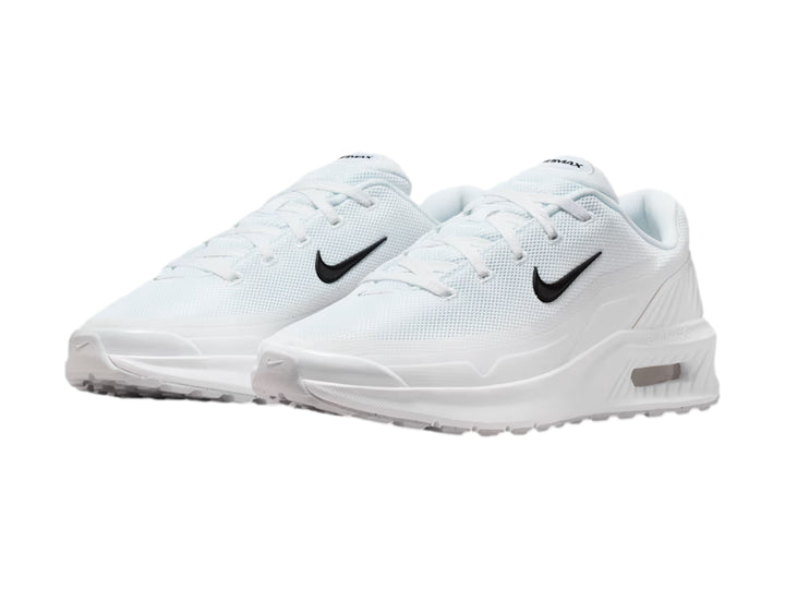 Tenis Nike Air Max color blanco con logotipo negro lateral y suela blanca con cámara de aire visible.