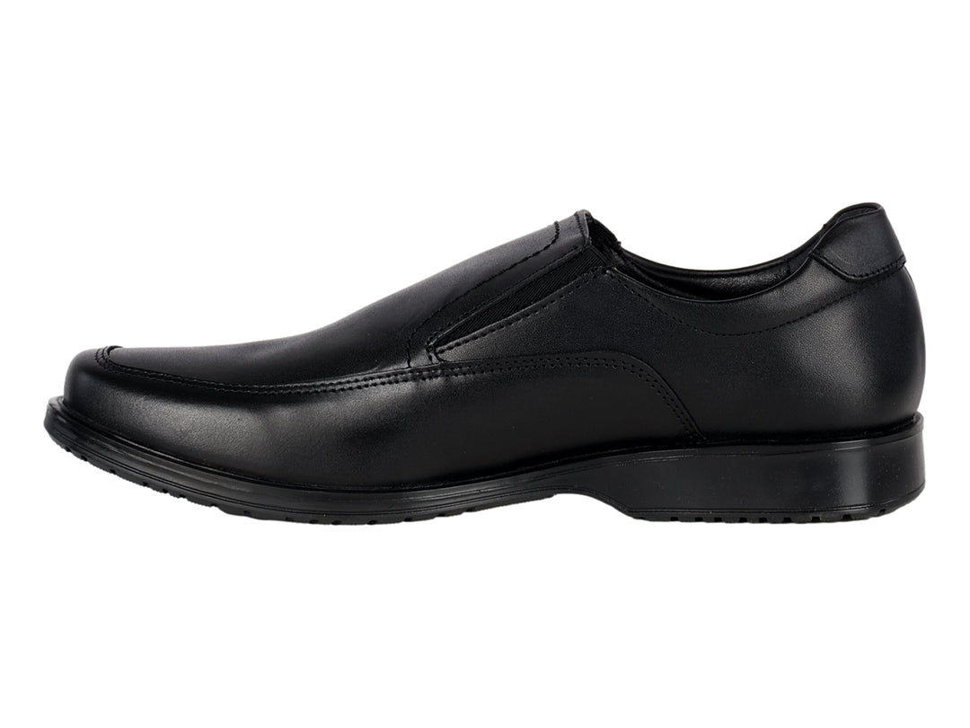 Zapato Merano color negro, estilo slip-on elegante y formal.