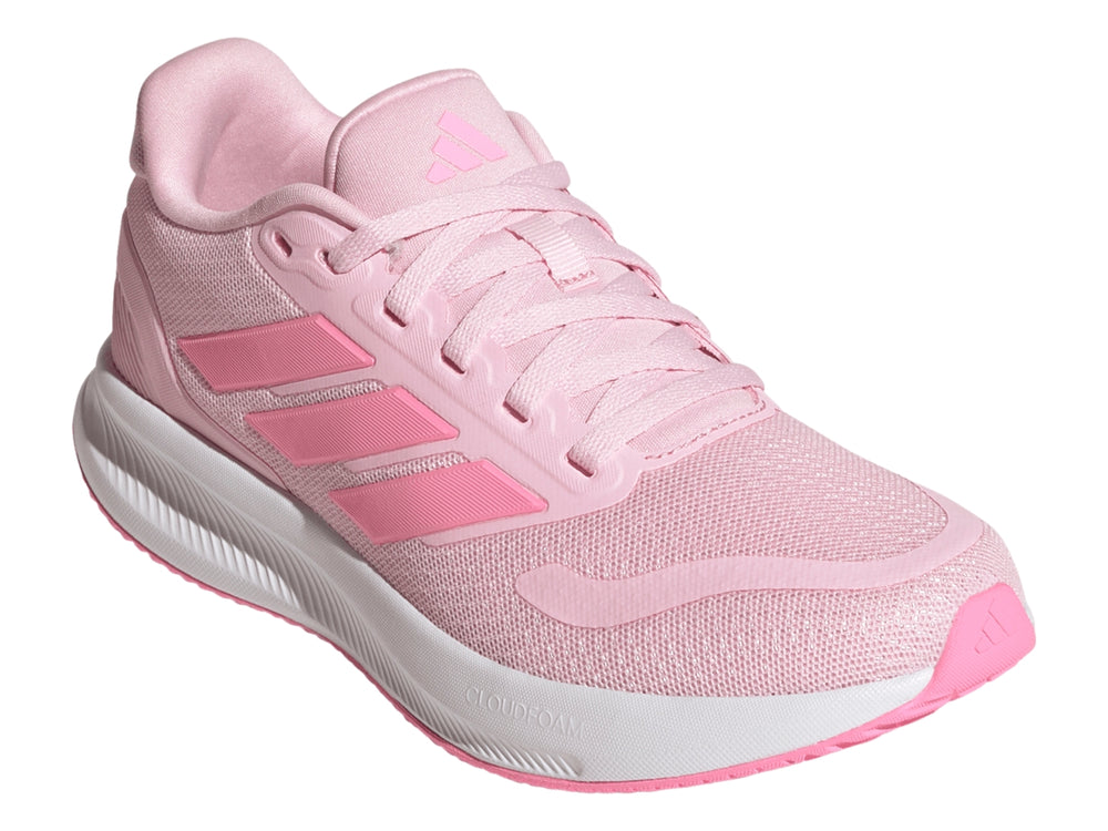 Tenis deportivos Adidas Runfalcon en color rosa con suela blanca y tres franjas laterales rosas.